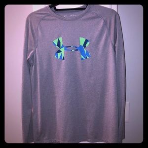 Under Armour Long sleeve youth xl